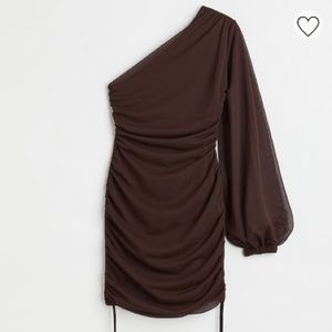 One shoulder dress, balloon sleeve, brown fitted, drawstring very flattering.